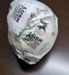 LUSH ヨッシーの卵　バスボム　タイプ4のサムネイル