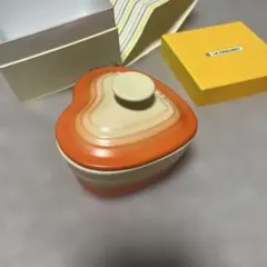 Le Creuset モネ展限定　ハート型ココット オレンジのサムネイル