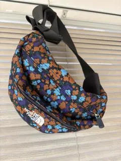 THE NORTH FACE 花柄 ボディバッグ ウエストポーチ