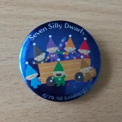 サンリオ Sanrio Seven Silly Dwarfs 缶バッジのサムネイル