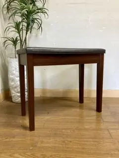 美品　YAMAHAピアノ椅子　茶色 2025年最新】ピアノ椅子 ヤマハの人気アイテム - メルカリ