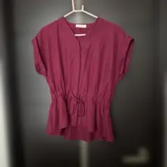 美品エニィスィスVネック 半袖シャツ