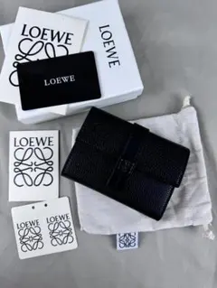 2025年最新】ロエベ 三つ折りの人気アイテム - メルカリ