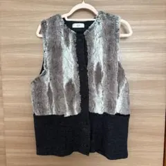 Y.U.R.I. ファー付きノースリーブベスト サイズL