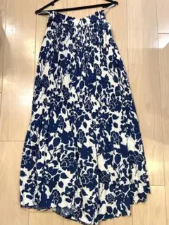 BARNEYS NEW YORKフレアプリーツパンツ　サイズ38