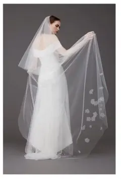 treat dressing ウェディング　ロングベール