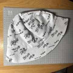 バケットハット　帽子　L/XL プリントホワイト　白　リバーシブル　男女兼用