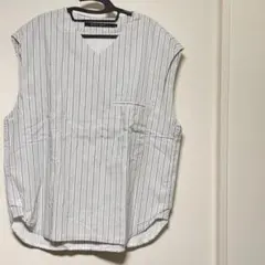 【匿名配送】ニコアンド 縦ストライプVネックノースリーブシャツ 白黒 Mサイズ