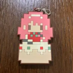 巡音ルカ　鏡音レン　鏡音リン ラバーストラップ　と　缶バッチ　4点セット