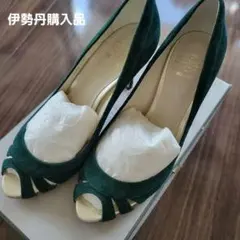 値下【美品】伊勢丹購入パンプスのサムネイル
