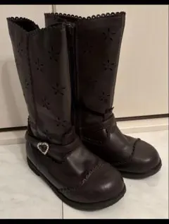 Item thumbnail for item 20e2b5c1-d06a-41a0-8877-c1db281b2d2f