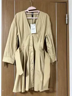ZARA 新品　ノーカラー 前開き ウエスト切り替え ワンピース ベージュ