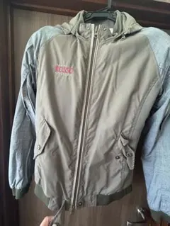 フード付きジャケット オリーブグリーン