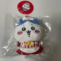 ちいかわレストラン ホール担当なマスコット ハチワレ