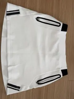 Item thumbnail for item 4e904332-e3ed-4a74-a711-518e579f85a1