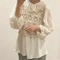 ニットベスト　アイボリー