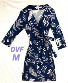 クリーニング済み　美品　ダイアンフォンファステンバーグ　シルク100% リーフ