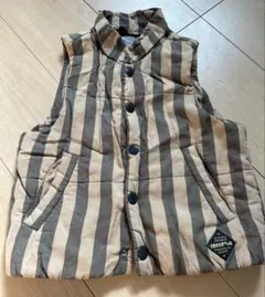 キッズベスト　サイズ110㎝　マルーク　maarook 中綿ベスト