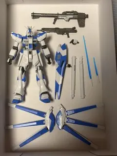 HG 1/144 RX-93-ν2 Hi-νガンダム　完成品のサムネイル