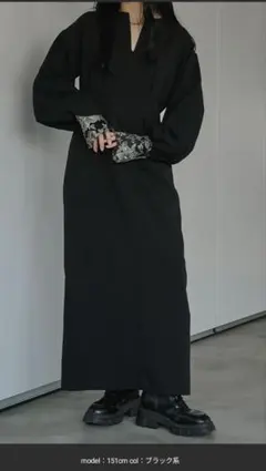 Ezick 花柄刺繍カフス ロングワンピース ブラックのサムネイル