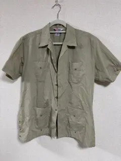 キューバシャツ