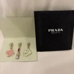 PRADA プラダ　チャーム（新品）ノベルティ