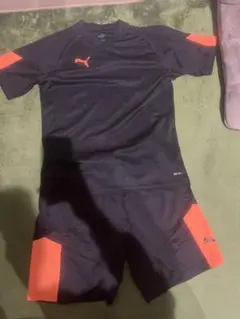 Puma サッカーウェア 黒/オレンジ Lサイズ
