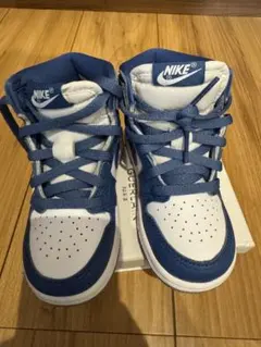 Nike AIRJORDAN ハイカットスニーカー ホワイト/ブルー