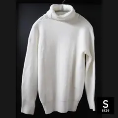 未使用！タートルネック ミドルゲージニット