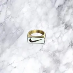 Nike ナイキ ゴールドリング ロゴ入り 18号