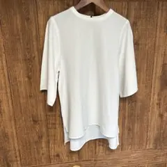 ホワイトバックジッパー五分袖トップス