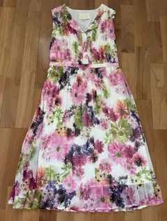 Chesty 花柄 マキシドレス ノースリーブ　授乳