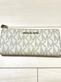 MICHEAL KORS 長財布 ホワイト ブランドロゴ