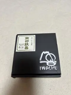 桃様専用！南部鉄器 岩鋳 SNOOPY (茶屋)急須＆急須敷 - メルカリ