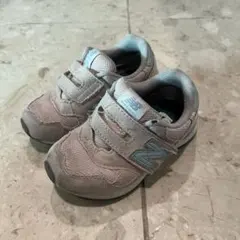 New Balance 313 ピンク　スニーカー