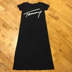 TOMMY ブラック カットソーワンピース M