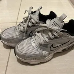 NIKE zoom air fire スニーカー　23 美品