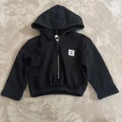 黒 フード付きパーカー