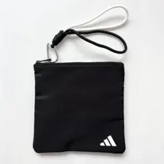 新品未使用　adidas アディダス　非売品カラビナつきポーチ　ノベルティ