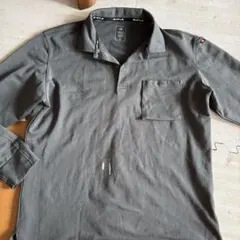 グレー 長袖ポロシャツ 左胸ポケット付き
