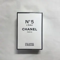 CHANEL N°5 L'EAU HAND CREAM