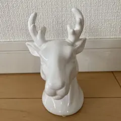 最終値下げ。 白い鹿の頭部オブジェ 陶器製　インテリア