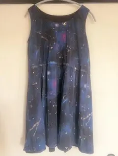 宇宙柄ノースリーブミニワンピース（美品）