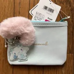 サンリオ シナモン　ハート型ポーチ 水色