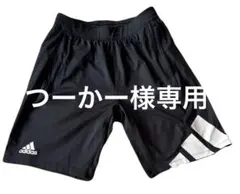 【キッズ】adidas 黒ショートパンツ