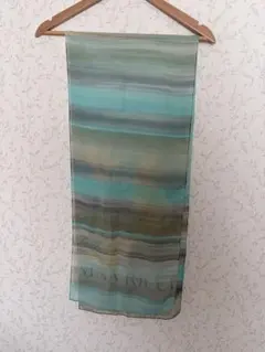 NINA RICCI シルクスカーフ