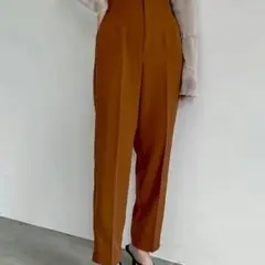 Re: EDIT (リエディ)　ツイルハイウエストダーツ　テーパードパンツ