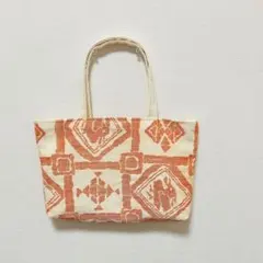 Item thumbnail for item 8de1da18-90b7-43ba-ab7e-17dbeb2b1b30