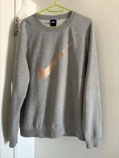 Nike グレー ロゴプリント スウェット