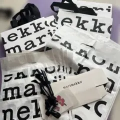 ⭐️キープ マリメッコ ショップ袋 3枚セット marimekko袋 - メルカリ